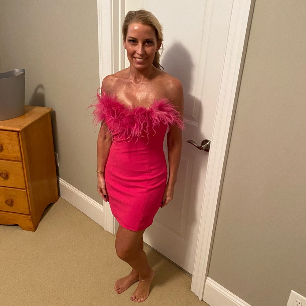 Runaway the Label Valentina mini dress in Fuchsia